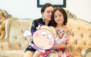 Con gái út của Phượng Chanel từng bế trên tay một em bé như ngầm thông báo việc mẹ đã sinh thêm em mà không ai hay biết?
