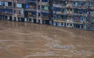 Trung Quốc: Mưa lớn không dứt, lũ lụt dồn dập, người chết gia tăng
