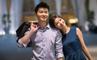 Ngày cưới, bố mẹ tôi bảo “phải muối mặt” vì con rể vừa nghèo vừa xấu nhưng 3 năm sau nhìn tôi mà ai cũng ghen tị với ông bà