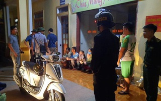 Đi tìm tiền rơi vãi từ vụ đánh bạc, bàng hoàng phát hiện người đàn ông chết trong rừng