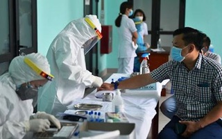 Ứng phó dịch COVID-19: Dồn lực xét nghiệm cho Hà Nội