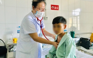 Trẻ bị tiêu chảy đưa đi thầy cúng chữa và kết đắng