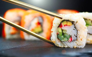 Có 2 loại vi khuẩn gây bệnh ung thư thường "trú ngụ" trên đôi đũa ăn: Nếu đũa có dấu hiệu này cần phải loại bỏ ngay, cố dùng sẽ mang bệnh