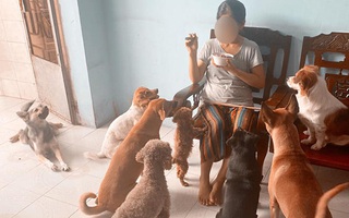 Tận cùng của "ra rìa", bạn có biết là gì không? Là ngày dài cứ trôi mà ba mẹ chỉ nghĩ về mình... cún cưng thôi!