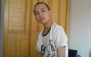 Cậu bé tiểu học bị bạn bè cô lập, 13 năm sau trở thành thần tượng của cả nước, những kẻ từng bài xích giờ chỉ muốn bắt thân