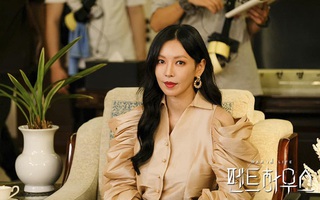 "Ác nữ" Cheon Seo Jin vẫn phải mượn váy "thửa riêng" cho Jisoo để debut làm chủ mới Penthouse, tiền nhiều để làm gì vậy nhỉ?