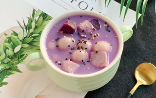 Mùa đông nào mẹ tôi cũng nấu món chè khoai này mỗi tuần, cả nhà ai cũng thích ăn vô cùng