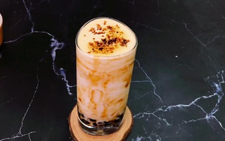 Sữa tươi trân châu đường đen thì quen quá rồi nhưng thêm 1 nguyên liệu này nữa mới đạt tới độ ngon "đỉnh của chóp"!