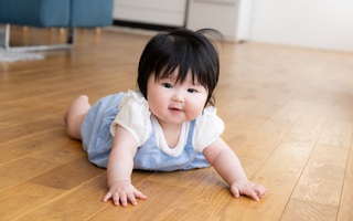 Bé hăng say tập bò mẹ đừng lo lắng nhé, có rất nhiều lợi ích bất ngờ, đặc biệt tác động đến trí não, cải thiện IQ