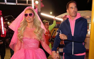 Paris Hilton "gây sốt" vì diện mạo trong tiệc hậu đám cưới, nhìn thế này ai nghĩ cô đã 40 tuổi
