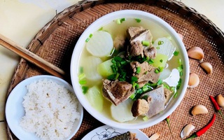 Món canh "chữa cháy" cho những ngày bận rộn: Đủ rau đủ thịt, nấu 15 phút là xong!