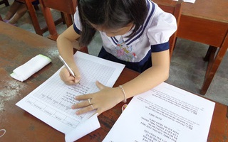 Học sinh làm văn tả con vật yêu thích, cô giáo đọc xong cho ngay 0 điểm, dân tình cười chảy nước mắt: Chết thật, con vật này chắc bị đột biến