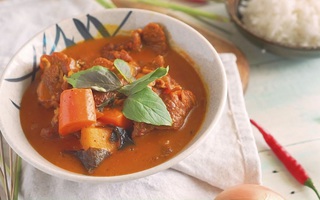 Cuối tuần rảnh rỗi, làm ngay món này đổi vị: Ăn cùng cơm nóng, bánh mì hay bún đều "đỉnh của chóp"
