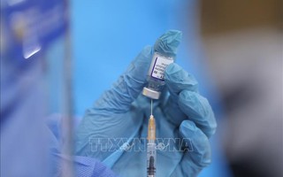 Thanh Hóa: Đưa 86 học sinh phản ứng sau tiêm vaccine phòng COVID-19 nhập viện theo dõi