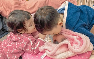 Đánh liều sinh mổ 4 năm 3 đứa, mẹ Hà Nội được gọi là "siêu nhân" vì hành trình giữ thai quá khó khăn