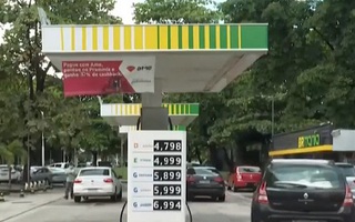 Tội phạm bòn rút hàng tỷ USD từ các trạm xăng Brazil
