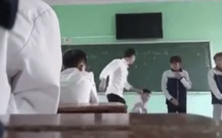 Thầy giáo tát, đạp học sinh trên bục giảng ở Bắc Giang: "Lúc đó không kiềm chế được, tôi chỉ muốn tốt cho các em"
