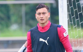 Thủ môn Đặng Văn Lâm lần đầu chia sẻ cảm xúc khi trở thành F1 khiến bị loại khỏi World Cup 2022 làm người hâm mộ nghẹn lòng