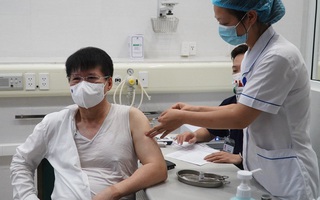 Thứ trưởng Bộ Y tế: Hiệu quả của vaccine phòng Covid-19 đã được công nhận, nếu tiêm rồi mà mắc thì bệnh sẽ nhẹ đi rất nhiều