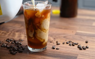 Đây là cách pha cà phê cold brew sành điệu đang "làm mưa làm gió" khắp nơi, yêu cà phê nhất định phải biết!