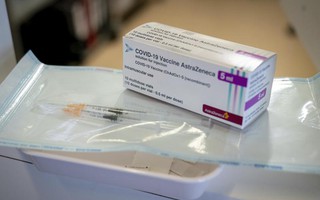 Liều vaccine AstraZeneca thứ ba có thể tăng cường phản ứng miễn dịch