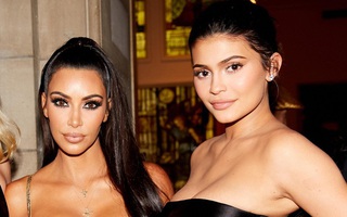 Chị em tỷ phú nhà Kardashian - Jenner có tên trong danh sách... trợ cấp thất nghiệp
