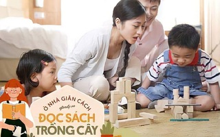Chỉ cần một cú click, bố mẹ có thể mang cả thế giới sắc màu về ô cửa phòng con trong những ngày giãn cách