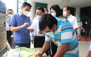 Phát hiện 57 ca dương tính với SARS-CoV-2 tại một doanh nghiệp sản xuất "3 tại chỗ"