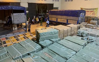 "Đột kích" kho hàng 50 tấn nghi giả mạo nhãn hiệu do người đàn ông Trung Quốc làm chủ