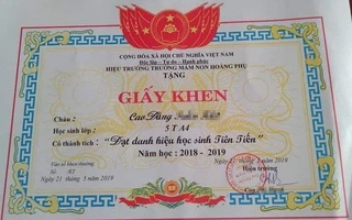 Từ nay, chính thức bỏ tặng giấy khen và danh hiệu "Học sinh Tiên tiến"