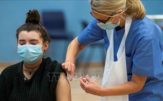 Anh có thể sử dụng vaccine khác loại trong chương trình tiêm chủng tăng cường