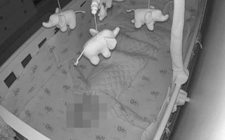 Phòng bé sơ sinh phát ra tiếng nói chuyện lạ giữa đêm, bà mẹ hốt hoảng cảnh báo mối nguy hiểm đáng sợ ít người biết