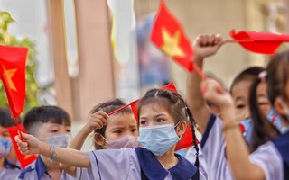 Sáng nay, 57/63 tỉnh, thành tổ chức khai giảng năm học đặc biệt trong lịch sử giáo dục