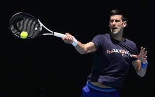 Novak Djokovic lên tiếng trước nghi vấn "khai man" khi nhập cảnh Australia
