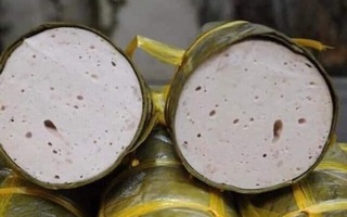 Lý do tại sao nhiều giò chả ngày giáp Tết bán giá rẻ, chỉ bằng tiền mua thịt nguyên liệu trên thị trường