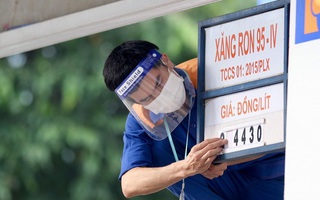 Giá xăng hôm nay 21/1 lại tăng mạnh