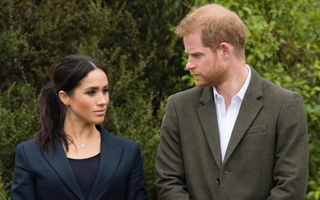 Nhà Meghan có nguy cơ "trắng tay" khi xuất hiện đối thủ cạnh tranh mới là cặp đôi hoàng gia không ai ngờ