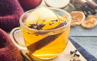 Người Ấn Độ thường cho "1 gia vị" vào nước sôi rồi uống để ngừa tiểu đường, thậm chí còn hóa thuốc quý trì hoãn lão hóa và đẹp da
