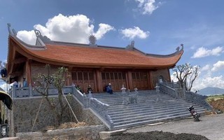 Sẽ cưỡng chế tháo dỡ 'đền Phúc Giang' tại cảng quốc tế Mỹ Xuân