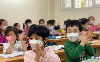 Sách giáo khoa mới có thực sự giảm tải?