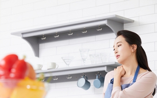 Chị chồng làm giúp việc cho nhà tôi, chỉ một tuần mà tôi vội xin chị nghỉ