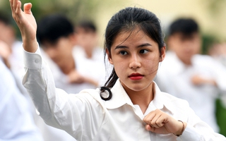 Chùm ảnh: Mãn nhãn trước màn đồng diễn võ thuật, trống hội và biểu diễn mô tô của hơn 1000 sinh viên Học viện cảnh sát
