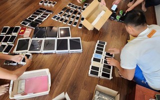 Hà Nội: Thu giữ 400 điện thoại iPhone không rõ nguồn gốc