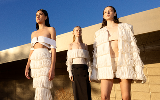 Sau Dior và Saint Laurent, Công Trí ra mắt BST giữa sa mạc nước Mỹ