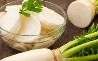 Tránh ăn những thực phẩm này với củ cải