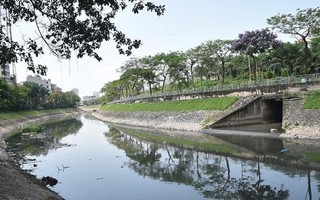 Bí thư Hà Nội: Làm sống lại sông Tô Lịch, không lấp hồ để làm khu đô thị