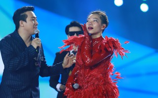 Diva Hà Trần mặt mũi "tèm lem" thấy thương khi lộ diện tại Ca sĩ mặt nạ