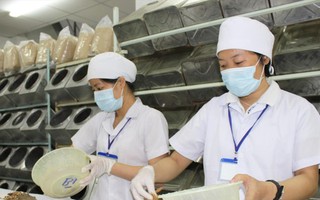 Thuốc quảng cáo, bán trôi nổi trên mạng: Hiểm họa khôn lường