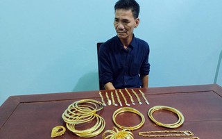 Tài xế xe khách trộm túi vàng trị giá hơn 400 triệu đồng của khách