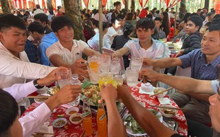 Đám cưới có 1 không 2 ở Bình Phước